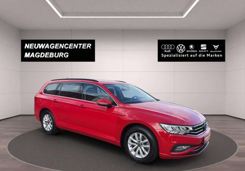 Volkswagen Passat Variant, 2023 3