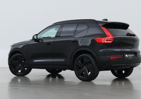 Volvo XC40, 2025 2