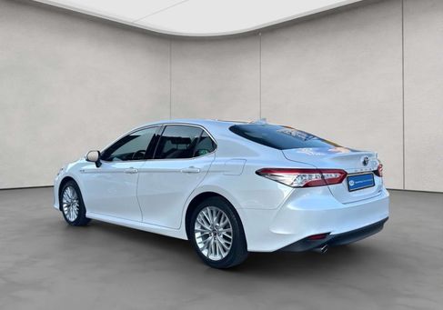 Toyota Camry, 2019