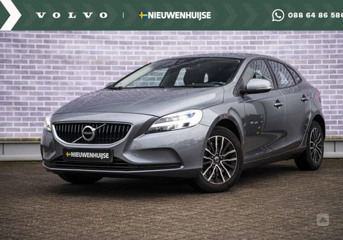 Volvo V40, 2019