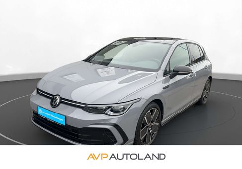 Volkswagen Golf, 2022