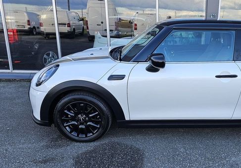 MINI, 2024