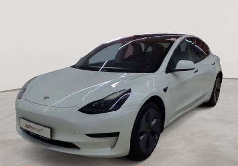 Tesla Model 3, 2023 2