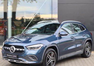 Mercedes-Benz GLA 200, 2021