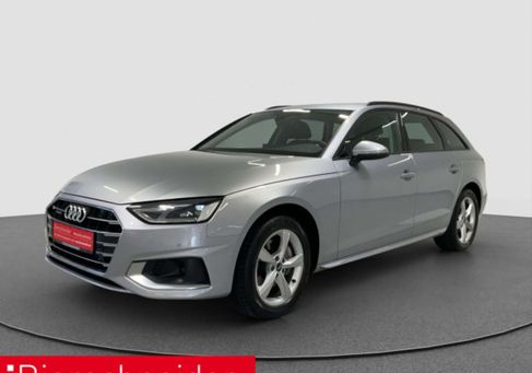 Audi A4, 2022