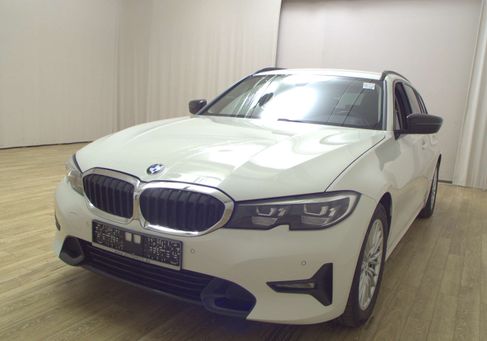 BMW 320, 2022