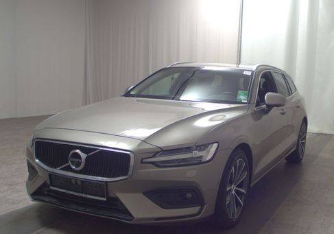 Volvo V60, 2021