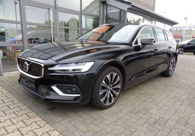 Volvo V60, 2022