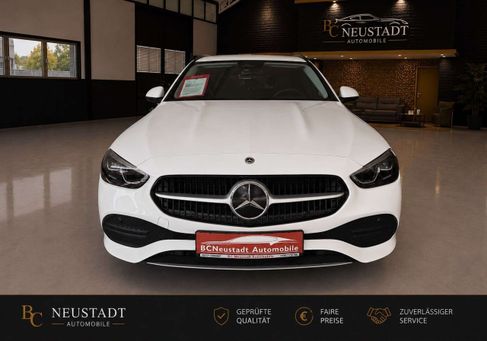 Mercedes-Benz C 200, 2022