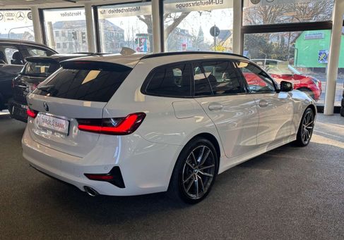BMW 320, 2021