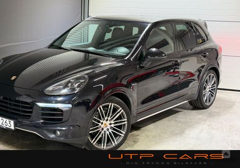 Porsche Cayenne, 2015