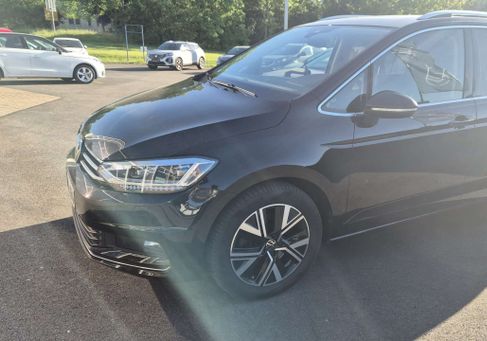 Volkswagen Touran, 2020 3