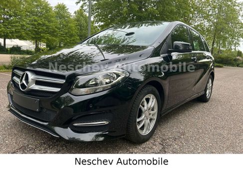 Mercedes-Benz B 180, 2017