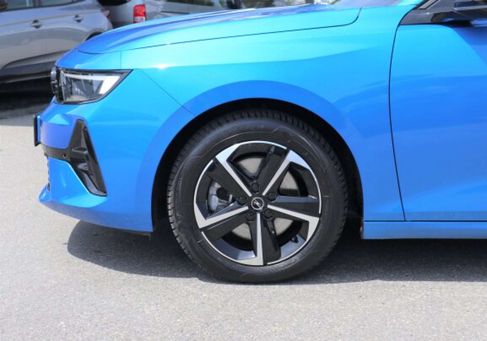 Opel Astra, 2024