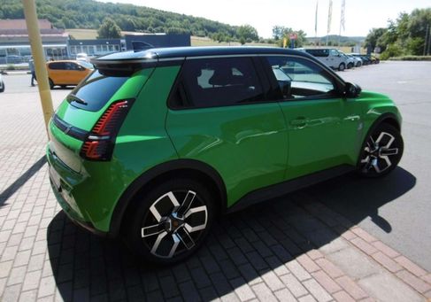 Renault R 5, 2025