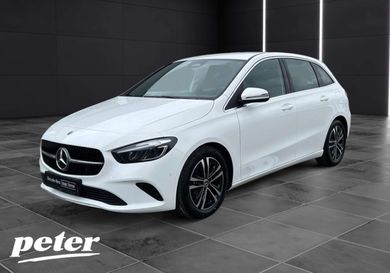 Mercedes-Benz B 180, 2025