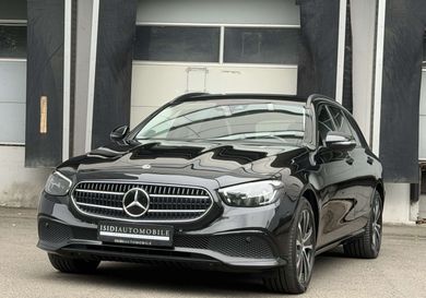 Mercedes-Benz E 300, 2023
