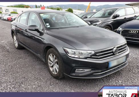 Volkswagen Passat, 2020
