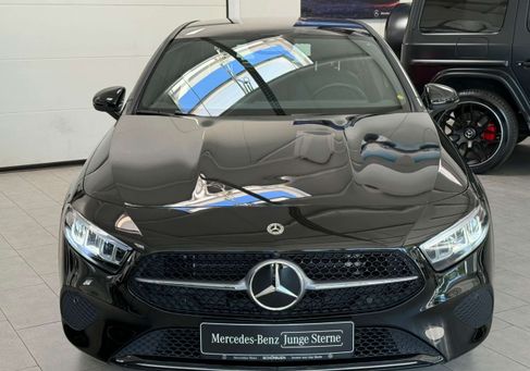 Mercedes-Benz A 250, 2025