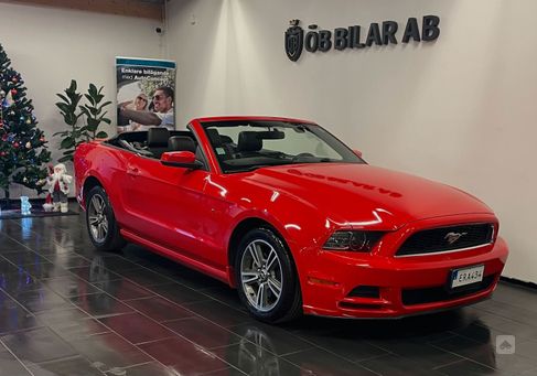 Ford Mustang, 2013