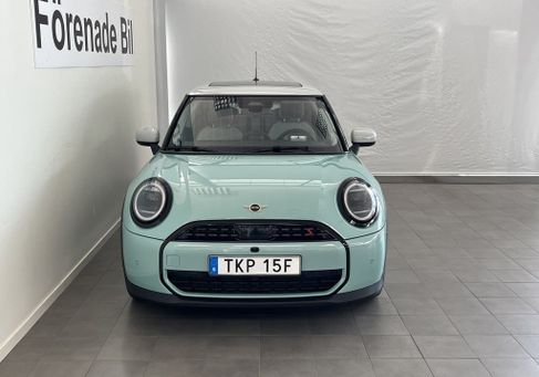 MINI, 2024