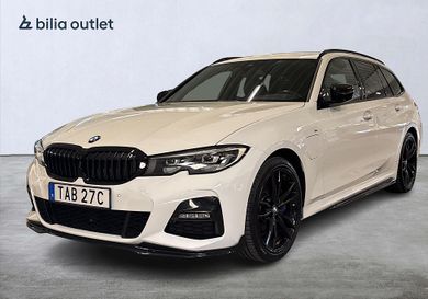 BMW 330, 2021