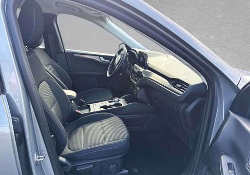 Ford Kuga, 2023