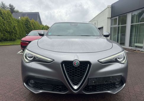 Alfa Romeo Stelvio, 2018