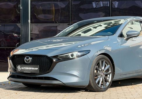 Mazda 3, 2020