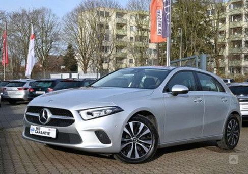 Mercedes-Benz A 250, 2021