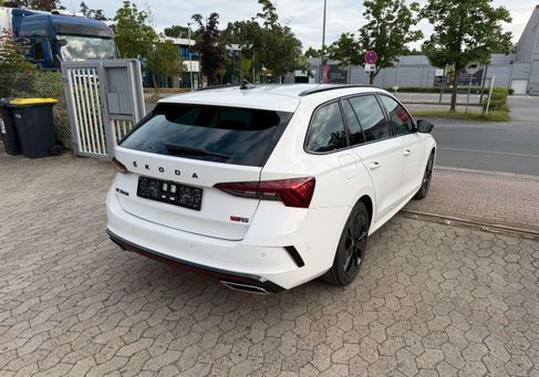 Skoda Octavia, 2024 3