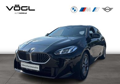 BMW 120, 2025