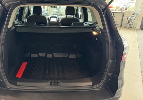 Ford Kuga, 2018