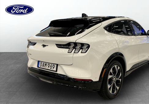 Ford Mustang Mach-E, 2021