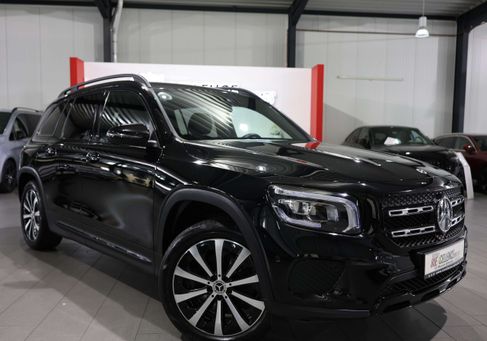 Mercedes-Benz GLB 200, 2022