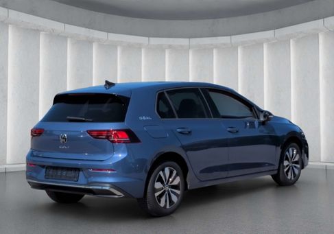 Volkswagen Golf, 2024 3