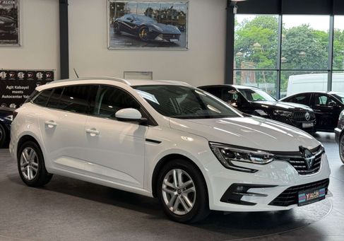 Renault Megane, 2022
