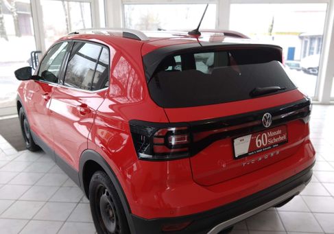 Volkswagen T-Cross, 2019