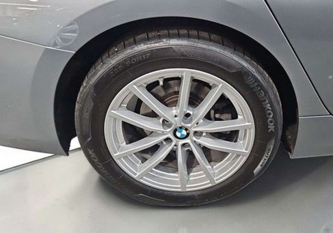 BMW 320, 2024
