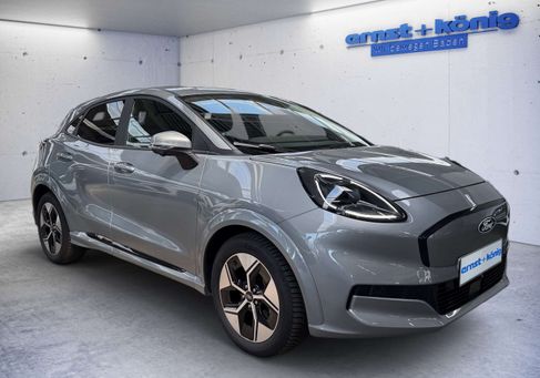 Ford, 2025