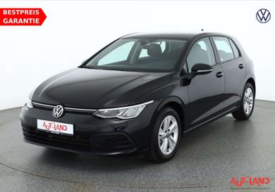 Volkswagen Golf, 2023