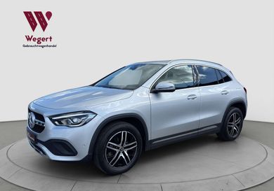 Mercedes-Benz GLA 250, 2021