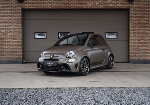 Abarth 595, 2022