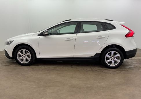 Volvo V40 Cross Country, 2018