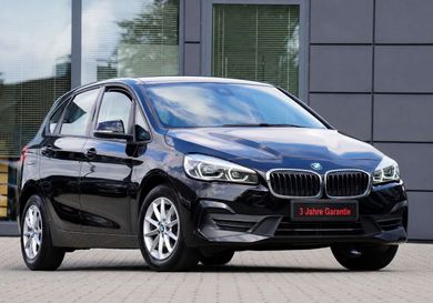 BMW 216, 2020