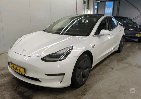 Tesla Model 3, 2019