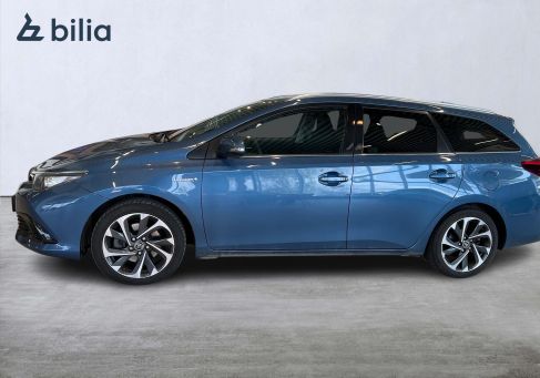 Toyota Auris Touring Sports, 2017