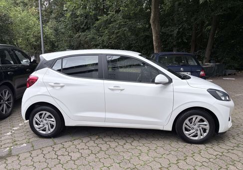 Hyundai i10, 2022 3