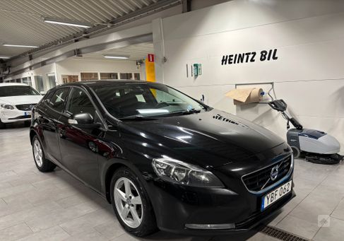 Volvo V40, 2016