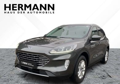 Ford Kuga, 2021
